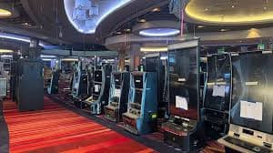 Mini-game Crazy Time kilat333 menampilkan Coin Flip, Cash Hunt, Pachinko, dan Crazy Time bonus